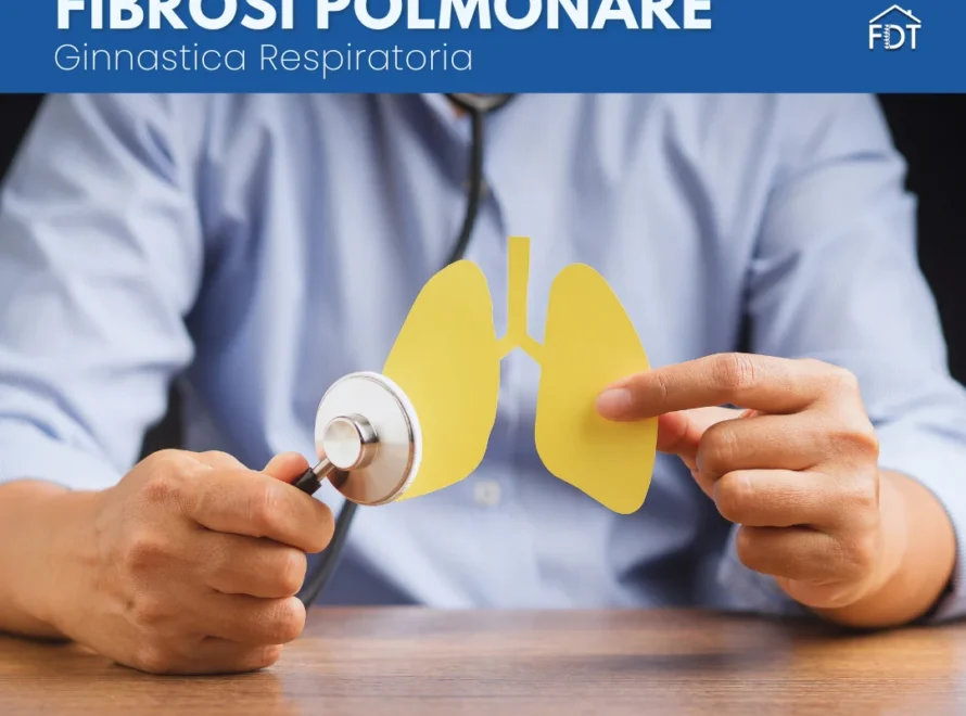 Medico tiene in mano sagoma di carta gialla a forma di polmoni