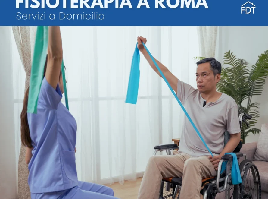 Paziente in sedia a rotelle esegue esercizi con elastici assistito da fisioterapista